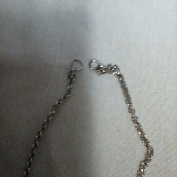 Owl Necklace - Picture 5 of 5